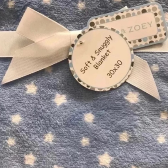 Super Soft & Snuggly Blanket 30”x 30” - Picture 8 of 8